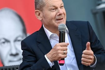 Kann mit den Umfragwerten zufriedne sein - Der Kanzlerkandidat der SPD: Olaf Scholz.