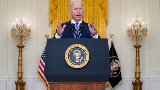 US-Präsident Joe Biden hat Sanktionen gegen finanzielle Unterstützer der Terrororganisation Al-Kaida in der Türkei verhängt. US-Präsident Joe Biden hat Sanktionen gegen finanzielle Unterstützer der Terrororganisation Al-Kaida in der Türkei verhängt.