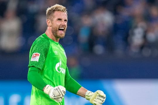 Torwart Ralf Fährmann will mit dem FC Schalke 04 zurück in die Bundesliga.