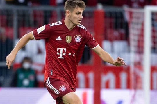 hat sich gegen eine mögliche Karriere im DFB-Trikot entschieden: Josip Stanisic vom FC Bayern München.