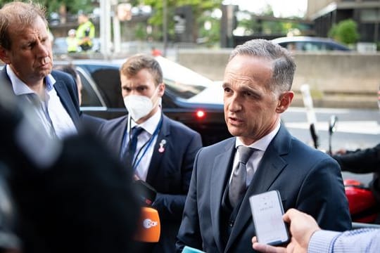 Bundesaußenminister Heiko Maas gibt nach seinem Gespräch mit seinem iranischen Amtskollegen ein Statement vor der Ständigen Vertretung der Bundesrepublik Deutschland bei den Vereinten Nationen.
