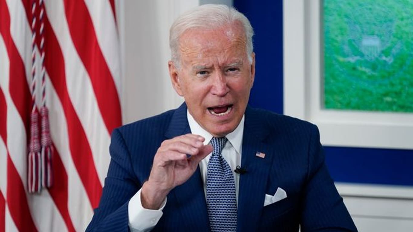 US-Präsident Joe Biden: "Um die Pandemie hier zu besiegen, müssen wir sie überall besiegen.