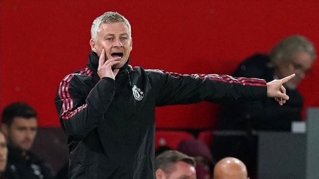Ole Gunnar Solskjaer, Trainer von Manchester United an der Seitenlinie . Ole Gunnar Solskjaer, Trainer von Manchester United an der Seitenlinie .