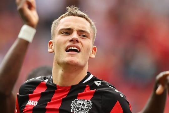 Jüngster Bundesliga-Spieler mit zehn Tor-Erfolgen: Leverkusens Florian Wirtz.