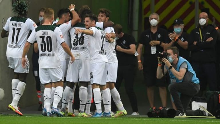 Gladbach feierte gegen Dortmund einen wichtigen Sieg.