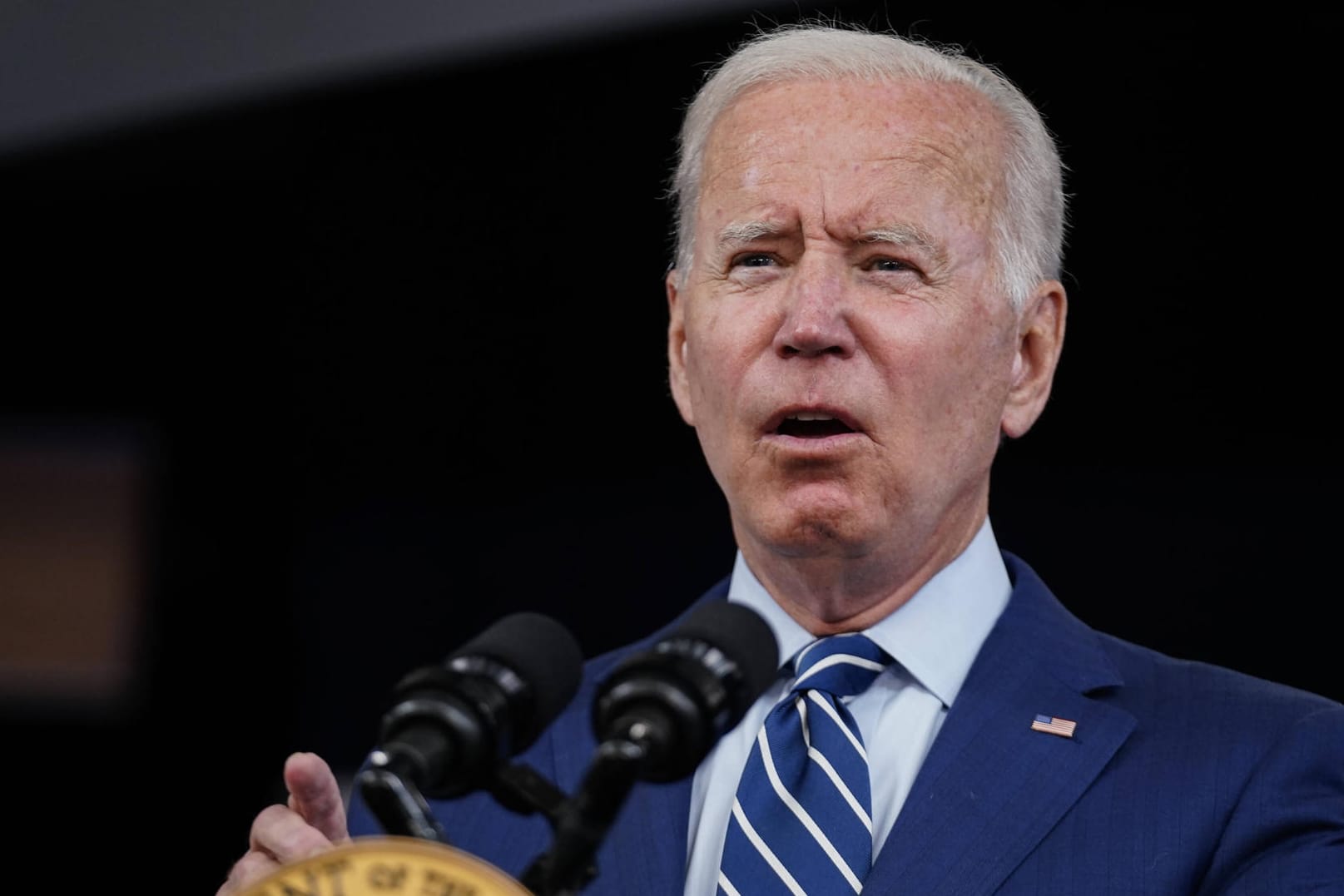 US-Präsident Joe Biden: Ausgerechnet seine eigene Partei bringt sein wichtigstes Vorhaben in Gefahr.