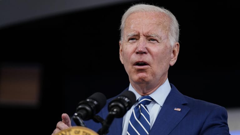 US-Präsident Joe Biden: Ausgerechnet seine eigene Partei bringt sein wichtigstes Vorhaben in Gefahr.