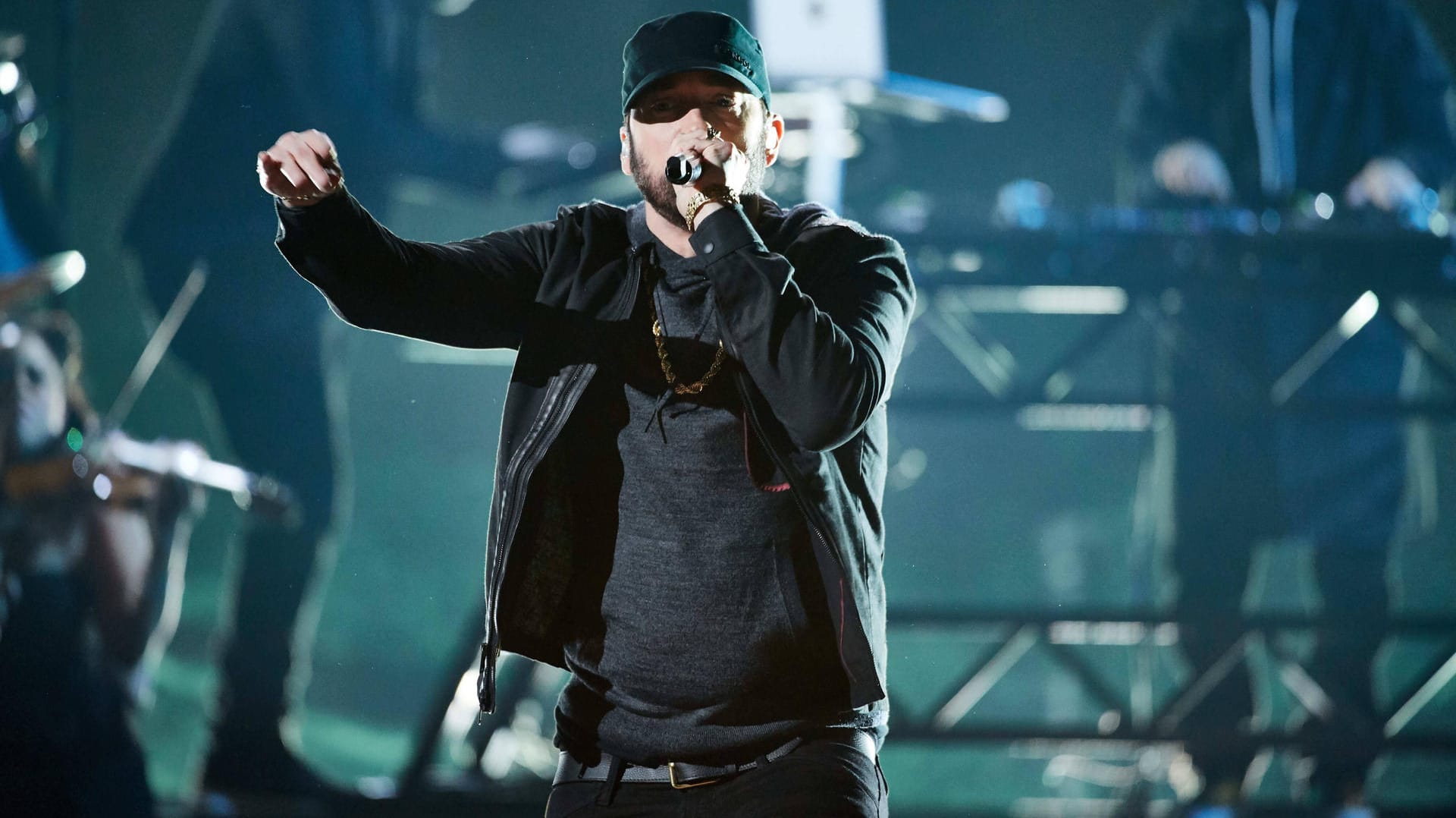 Eminem während eines Auftritts bei der Oscar-Verleihung 2020: Die Rap-Legende wird beim Super Bowl im Februar 2022 auftreten.