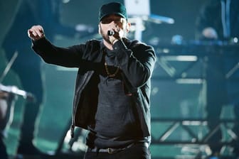 Eminem während eines Auftritts bei der Oscar-Verleihung 2020: Die Rap-Legende wird beim Super Bowl im Februar 2022 auftreten.