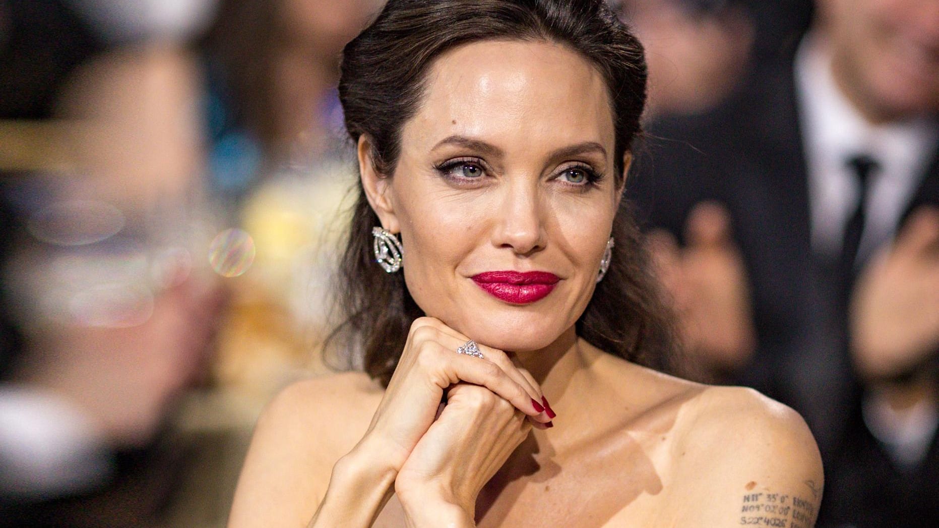 Angelina Jolie: Die Schauspielerin hat insgesamt sechs Kinder. Angelina Jolie: Die Schauspielerin hat insgesamt sechs Kinder.