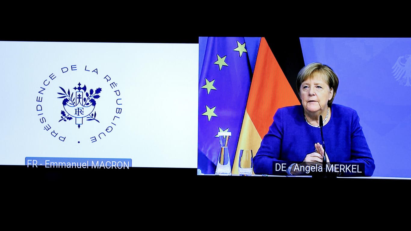 Angela Merkel bei einer Videokonferenz des Europäischen Rates: Bald werden wohl Scholz oder Laschet ihren Platz einnehmen.