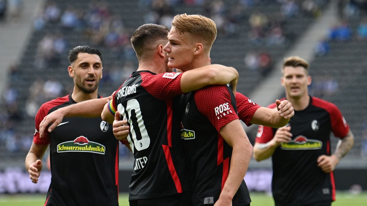 Die Breisgauer siegen auch bei Hertha BSC und sind auch nach dem siebten Spieltag weiterhin ungeschlagen.