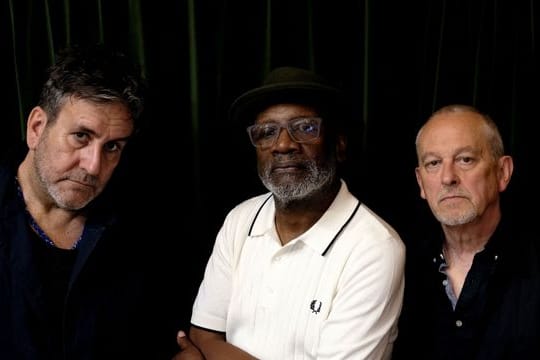 Terry Hall (l-r), Lynval Golding und ‎Horace Panter wollten unbedingt mal wieder "fröhlichen Lärm" machen.