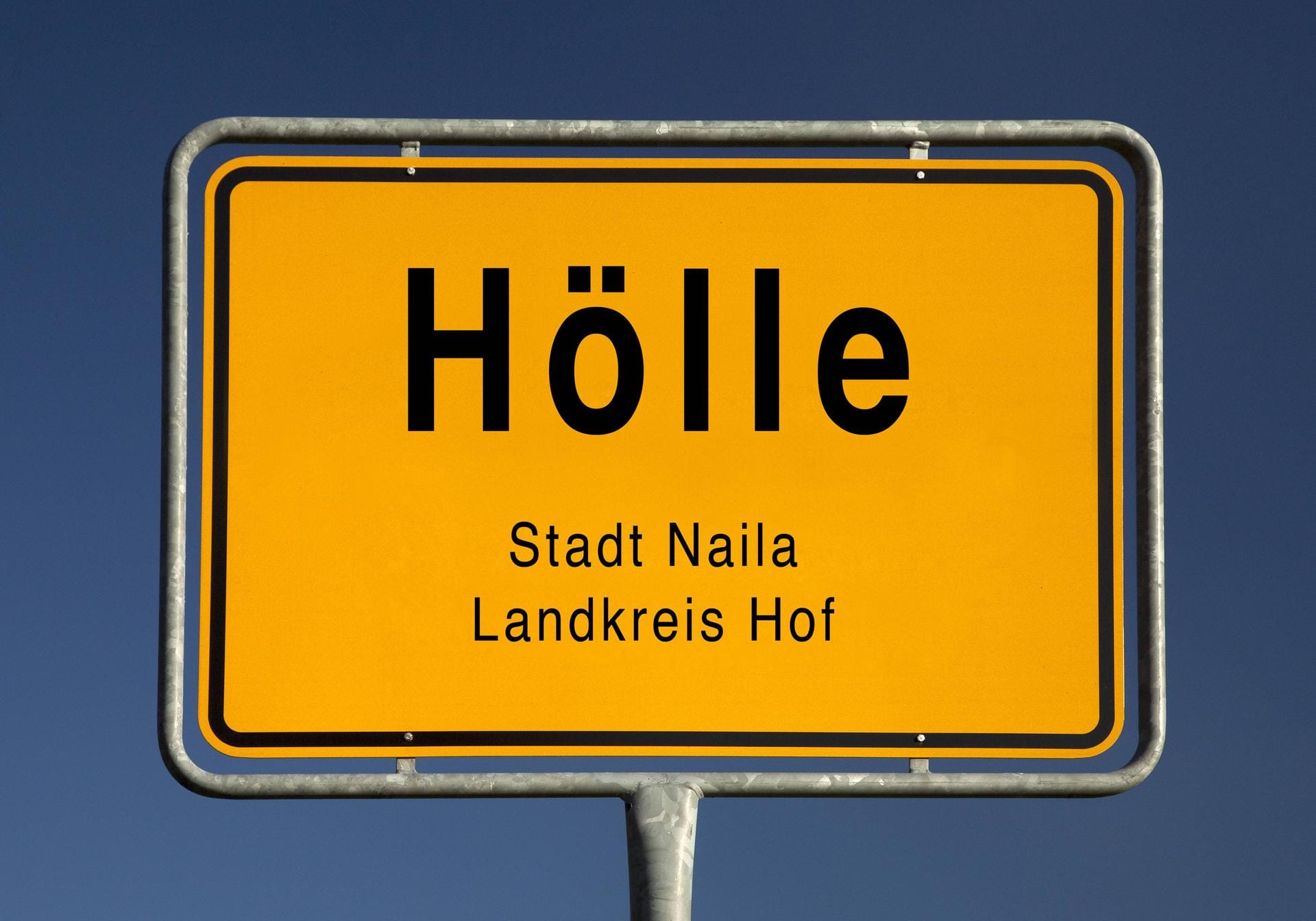 Der Ort Hölle liegt im Landkreis Hof in Bayern.