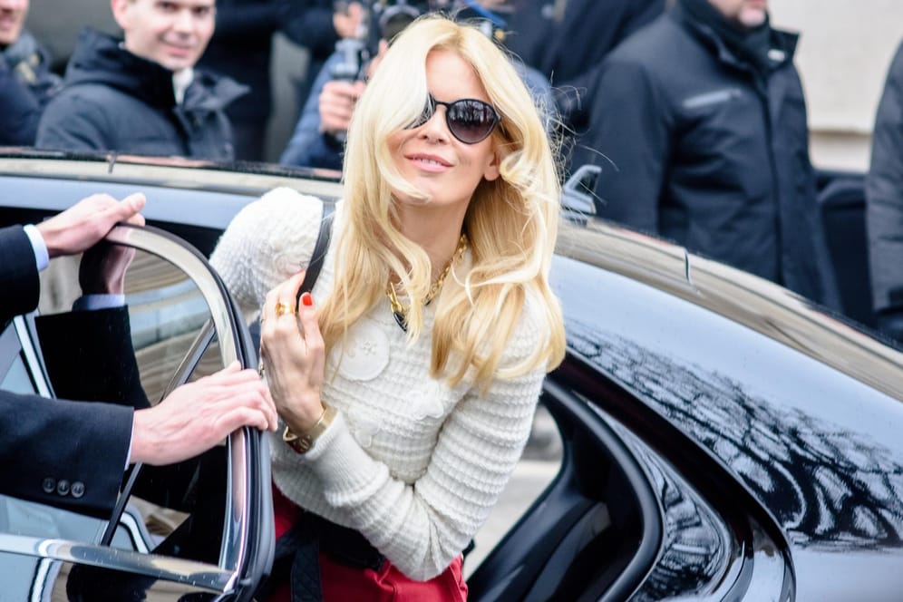 Claudia Schiffer: Auch das Supermodel soll sein Geld über Steueroasen investiert haben.