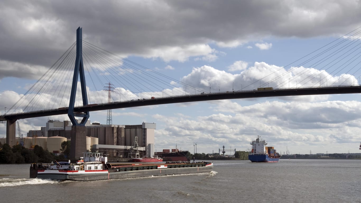 Die Köhlbrandbrücke (Symbolbild): Sie könnte bald aus dem Hamburger Stadtbild verschwinden.