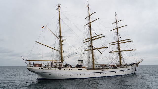 "Gorch Fock" kehrt in seinen Heimathafen zurück