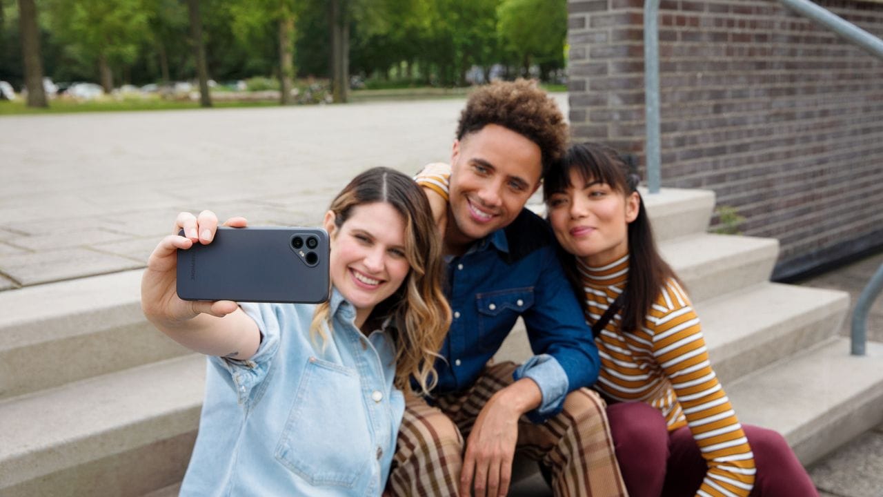 Die Frontkamera des Fairphone 4 hat einen Sensor mit 25 Megapixeln Auflösung. Die Frontkamera des Fairphone 4 hat einen Sensor mit 25 Megapixeln Auflösung.