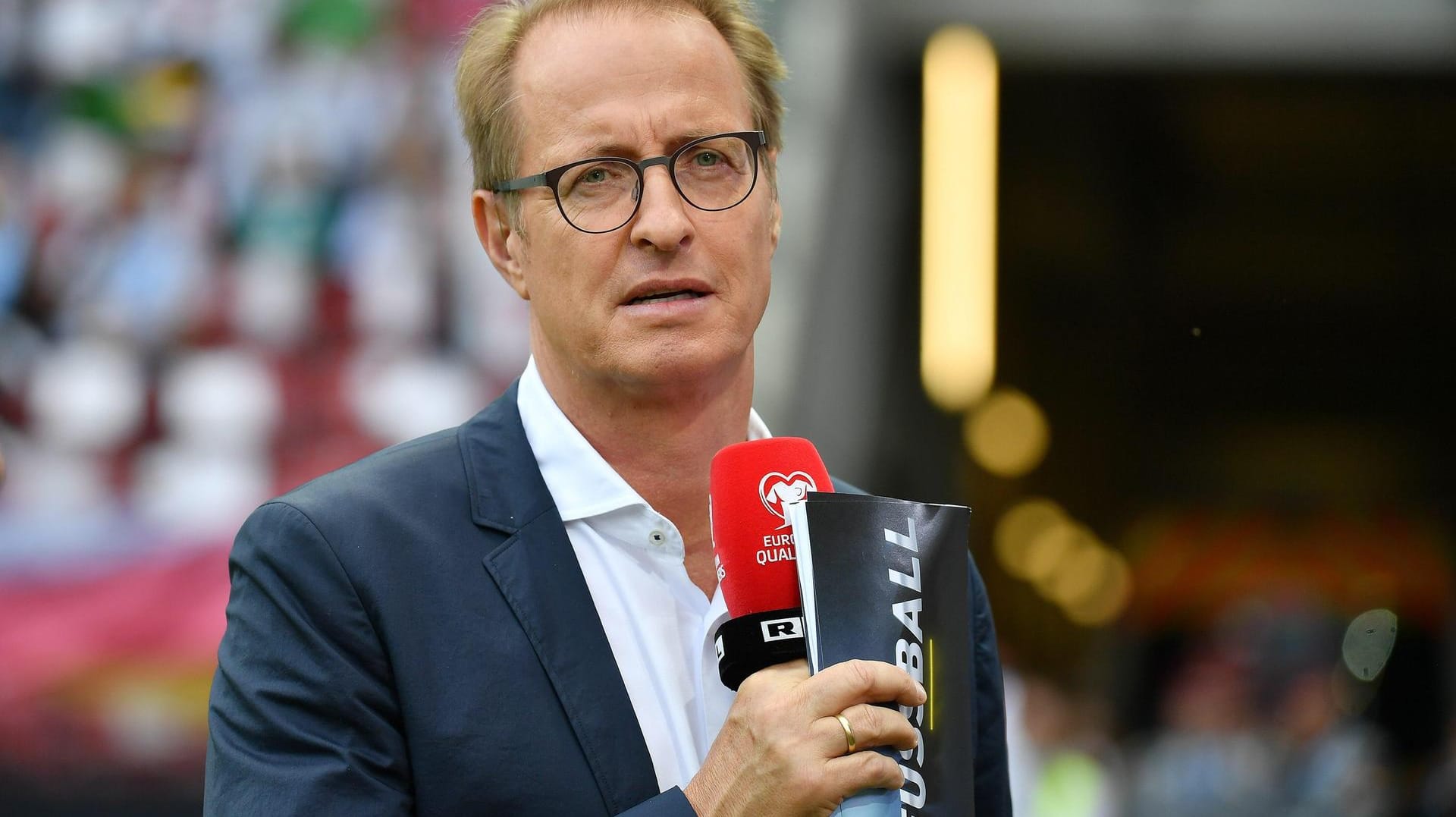 Florian König: Der Moderator fällt weiterhin krankheitsbedingt aus. Florian König: Der Moderator fällt weiterhin krankheitsbedingt aus.