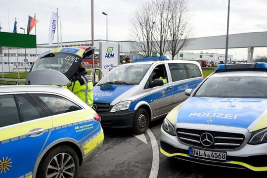 Mutmaßlicher Paketbomber kommt vor Gericht