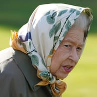 Queen Elizabeth: Das britische Königshaus sucht Verstärkung.