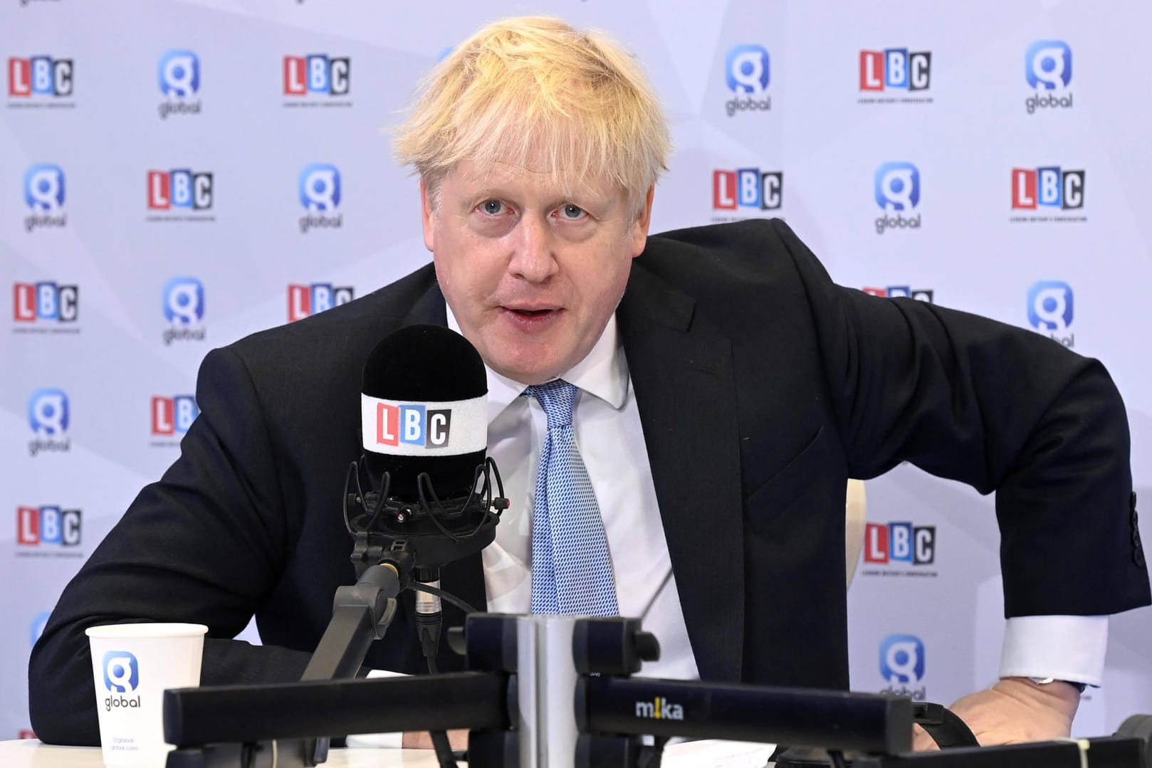 Boris Johnson im Interview bei LBC: Der Premierminister möchte mehr Frauen in führenden Positionen bei der Polizei.