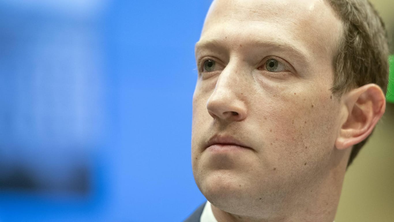 Mark Zuckerberg (Archivbild): Der Facebook-Gründer weist schwere Vorwürfe einer ehemaligen Mitarbeiterin zurück.