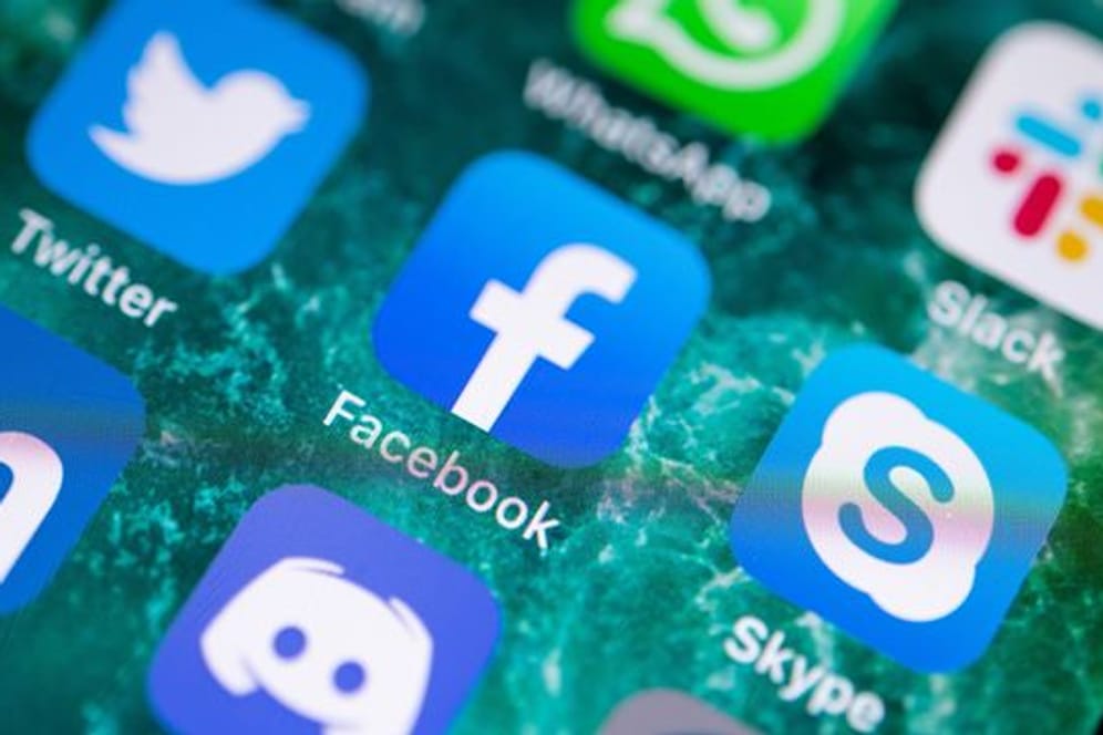 Datenschutzbeauftragte fordern eine stärkere Regulierung von Sozialen Netzwerken.