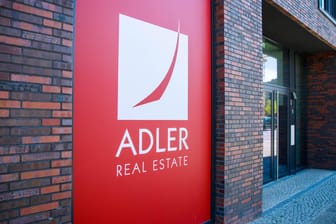 Das Logo von Adler Real Estate: Sitz des SDax-Unternehmens ist Berlin.