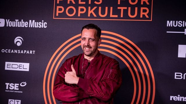 Musiker Danger Dan, Musiker hat beim "Preis für Popkultur" abgeräumt.