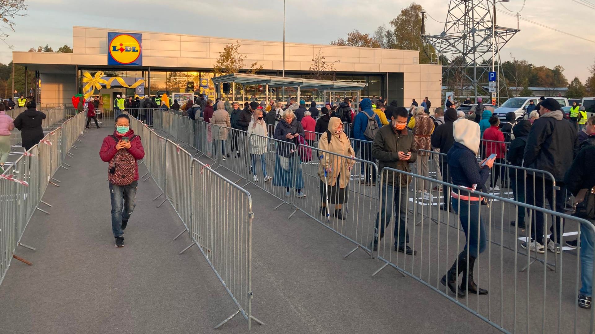 Eröffnung einer Lidl-Filiale in Riga: Der Discounter hat nun 15 Filialen in Lettland.