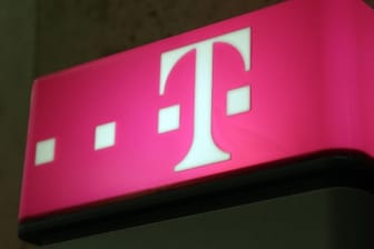 Das Logo der Telekom (Symbolbild): In der Hauptstadt hatte der Anbieter am Donnerstag mit Ausfällen zu kämpfen.