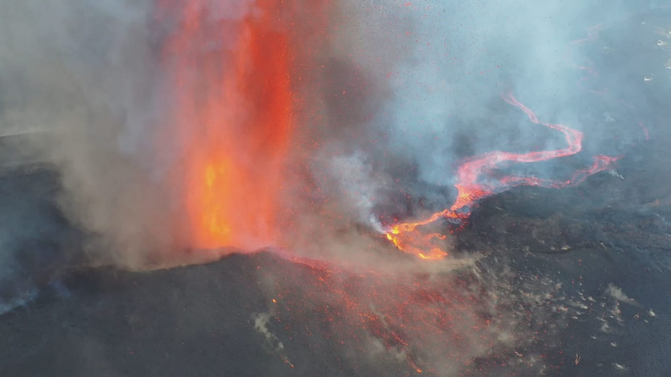 Vulkanausbruch: Vor rund drei Wochen ist der Vulkan auf der Insel La Palma schon einmal ausgebrochen.