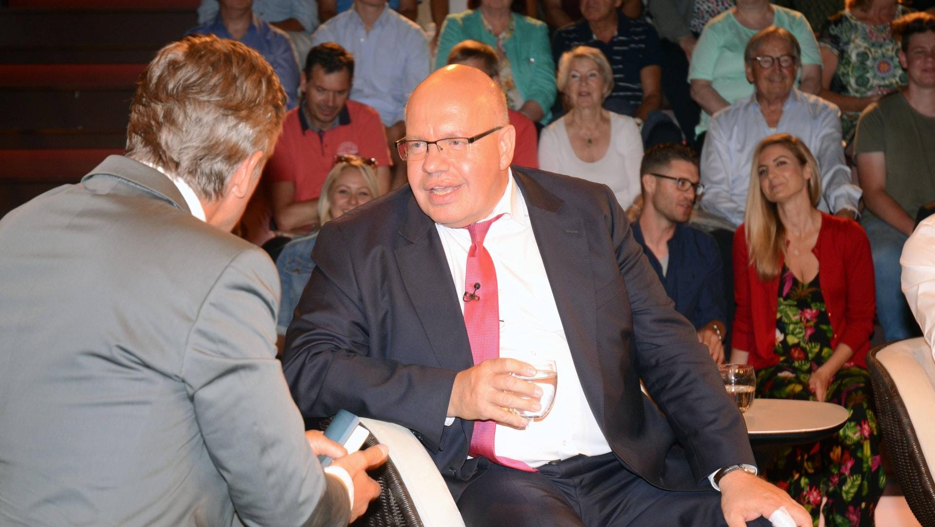 Wirtschaftsminister Peter Altmaier im Lanz-Studio (Archivbild): In der jüngsten Sendung äußerte er sich zu einem möglichen Rücktritt des CDU-Vorsitzenden Armin Laschet.