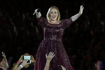 Adele im Jahr 2017: Die Sängerin hat bis heute 45 Kilo abgenommen.
