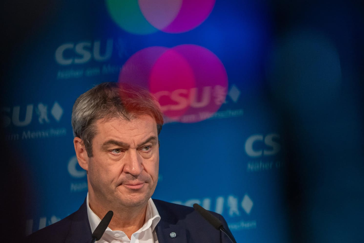 Markus Söder, CSU-Parteivorsitzender und Ministerpräsident von Bayern bei einem Pressestatement: Die Corona-Maßnahme zu Ausgangsbeschränkungen seiner Regierung war laut eines Urteils unzulässig.