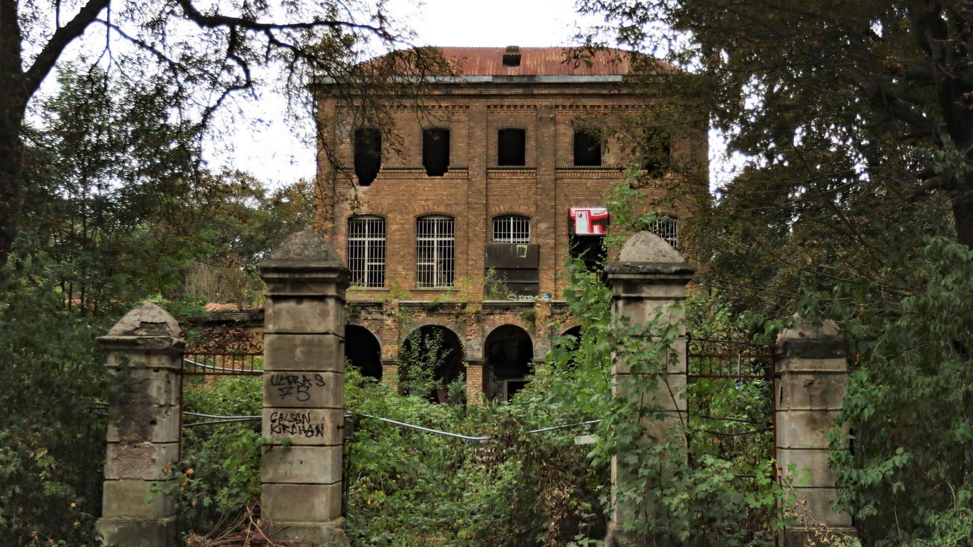 Das Geisterhaus in Fühlingen: Die Villa wurde regelmäßig von Geisterjägern aufgesucht, es soll dort spuken.