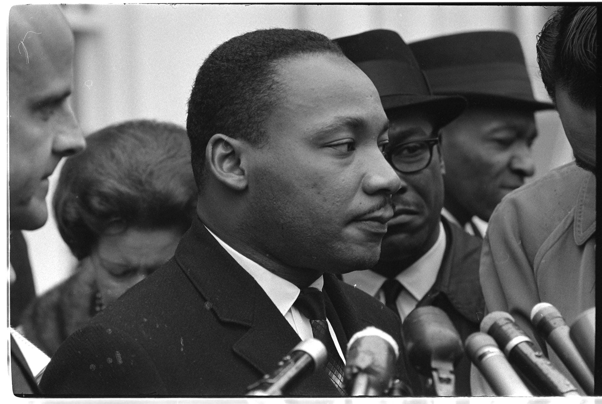 Martin Luther King, Junior: Im Jahr 1964 erhielt der US-amerikanische Bürgerrechtler den Friedensnobelpreis. Zuvor hatte er seine berühmte "I have a dream"-Rede gehalten. Vier Jahre später wurde er ermordet.