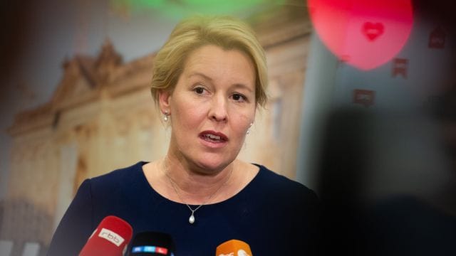 Franziska Giffey (Archivbild): Giffey sagt, die Präferenz orientiere sich "an der Entwicklung, die wir im Bund sehen".