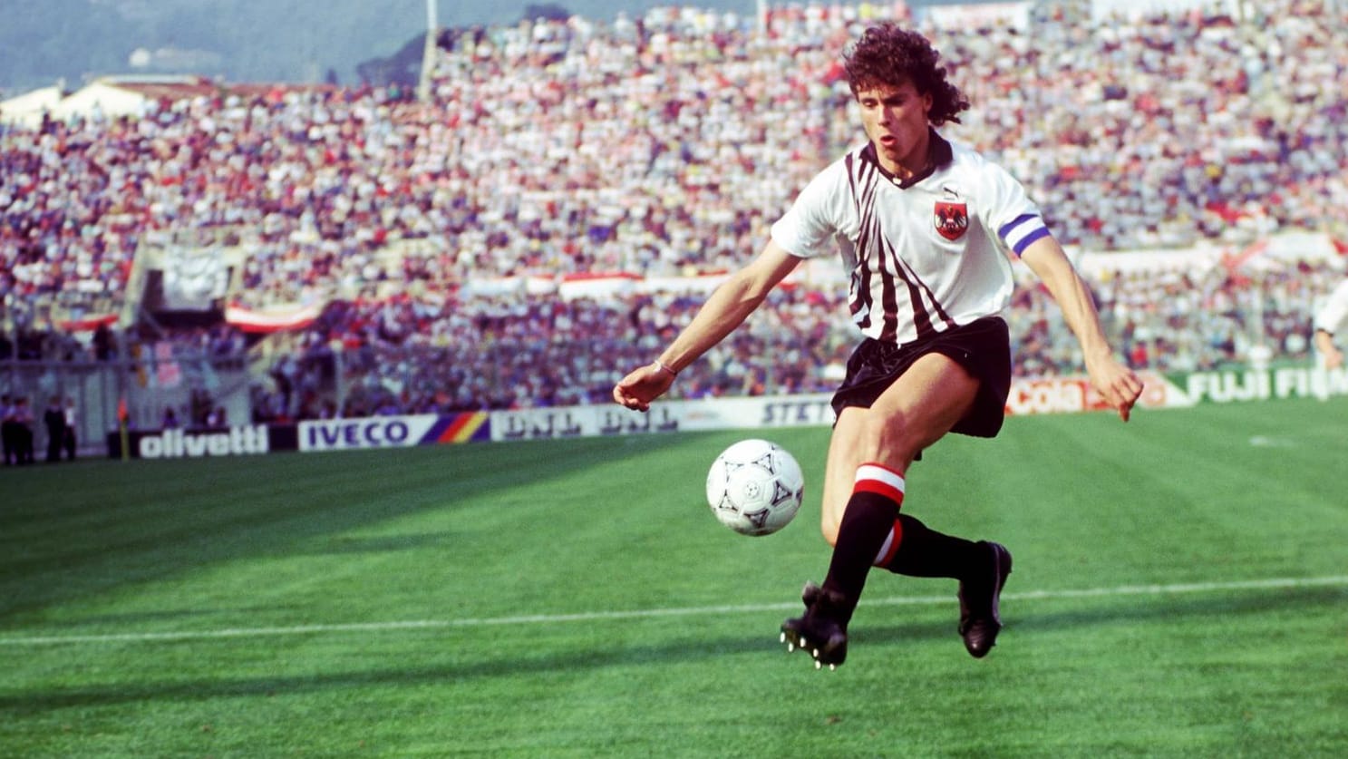 Riesige Überraschung: Nur wenige Monate nachdem Toni Polster mit Österreich an der WM 1990 teilgenommen hatte, verlor er mit der ÖFB-Elf gegen die Färöer. (Archivbild)