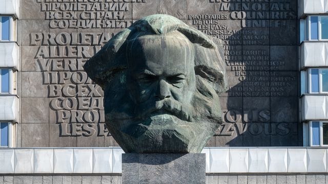 Marx-Monument wird 50