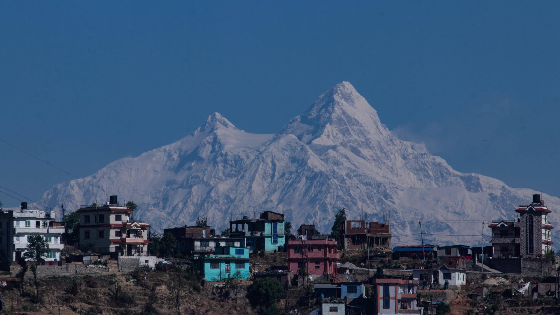 Der Mount Manaslu gehört zu den höchsten Bergen der Welt (Archivbild). Jetzt ist er von einem Beinamputierten bezwungen worden. Der Mount Manaslu gehört zu den höchsten Bergen der Welt (Archivbild). Jetzt ist er von einem Beinamputierten bezwungen worden.