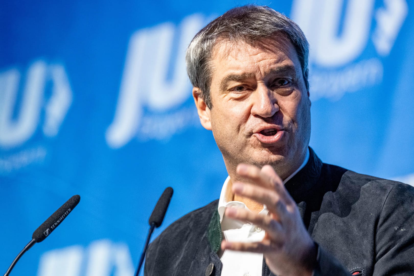Söder bei der Landesversammlung der Jungen Union Bayern in Deggendorf: Der CSU-Chef nannte die Wahlniederlage eine Zäsur für CDU und CSU.