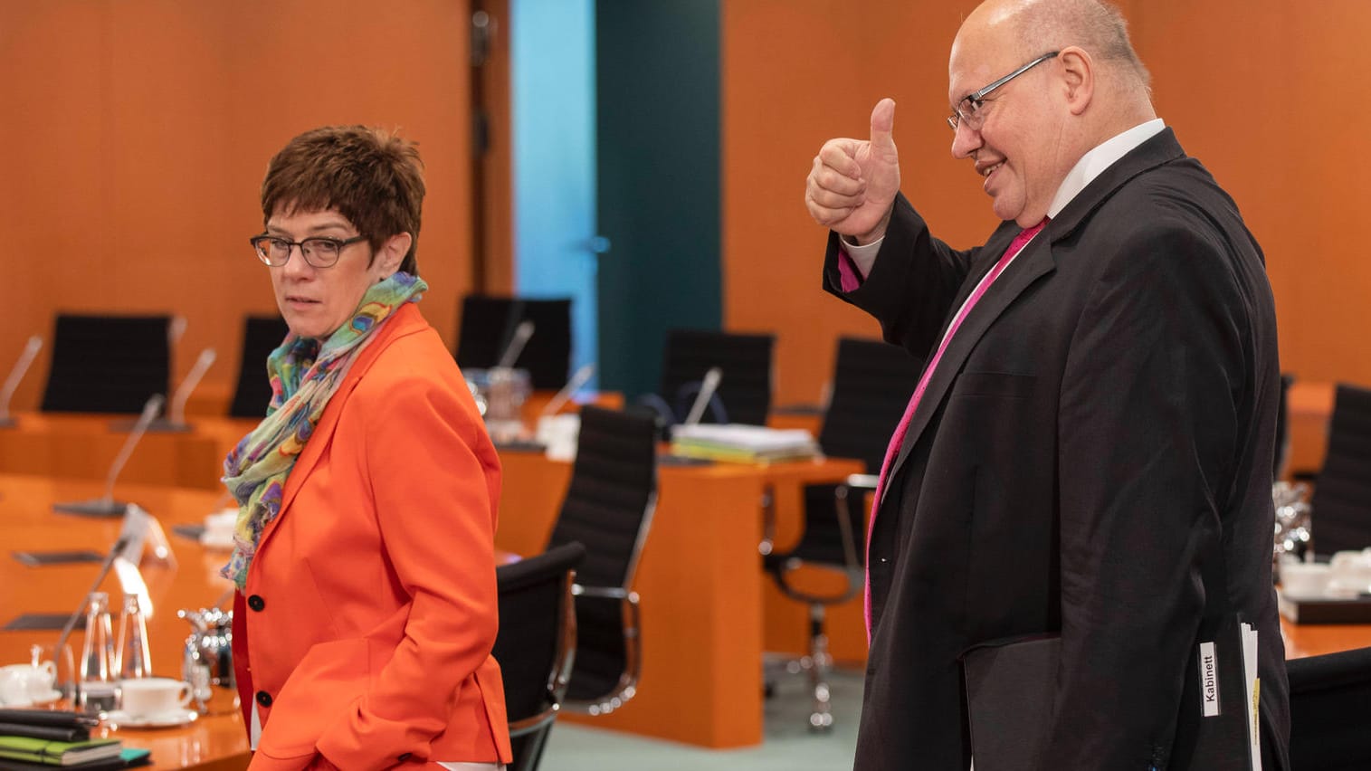 Annegret Kramp Karrenbauer und Peter Altmaier: Der Abschied der beiden CDU-Politiker aus dem Bundestag kommt überraschend. (Archivfoto)