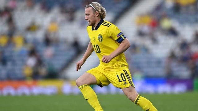 Schwedens Emil Forsberg am Ball.