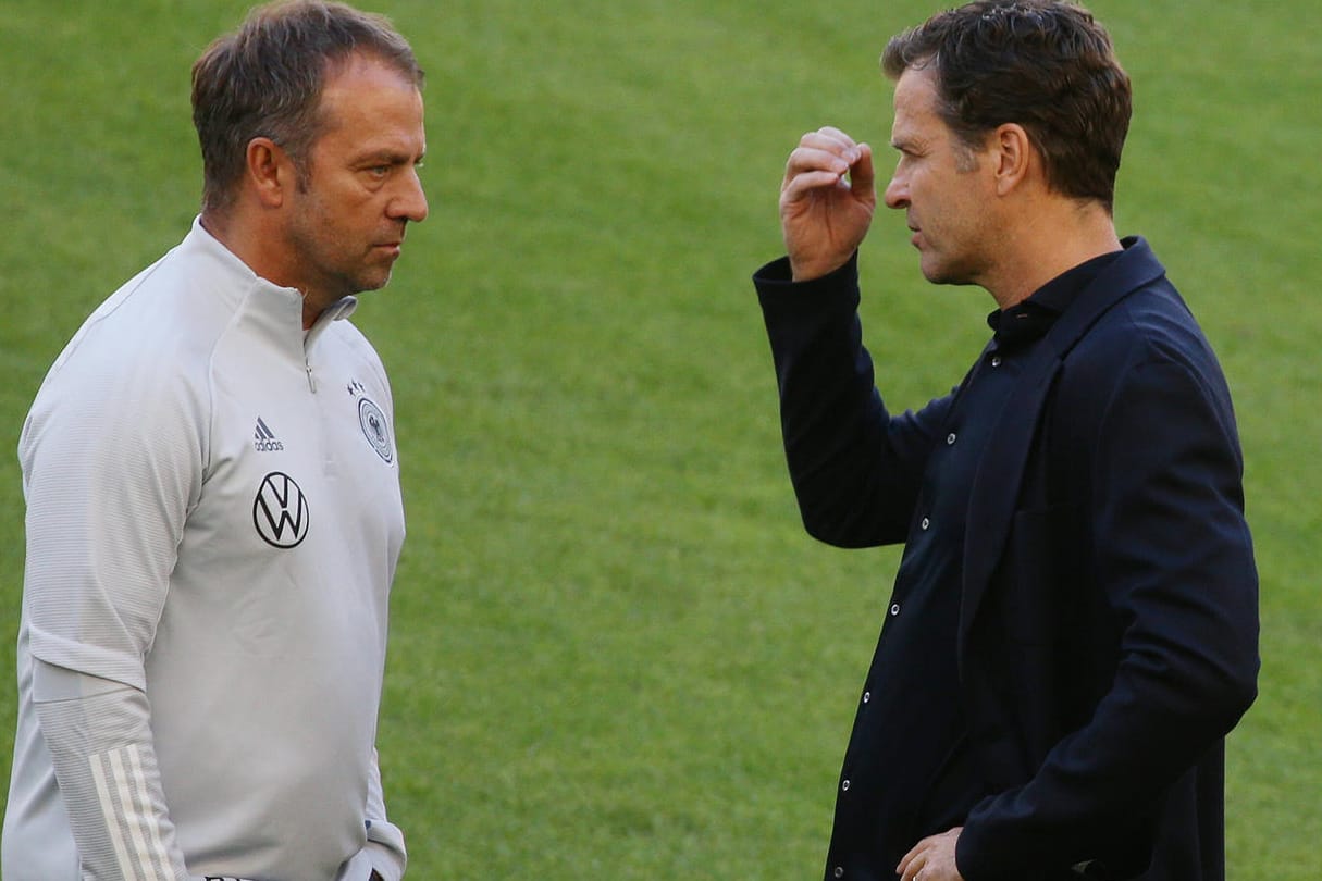 Hansi Flick (l.) und Oliver Bierhoff: Von wem werden die beiden DFB-Macher in Zukunft geführt?