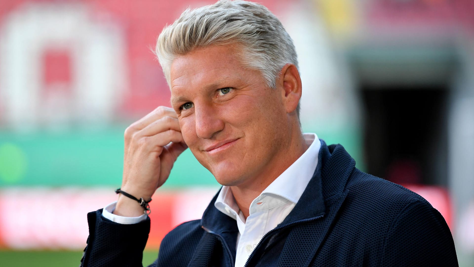 Für die ARD als Experte im Einsatz: Bastian Schweinsteiger. Für die ARD als Experte im Einsatz: Bastian Schweinsteiger.