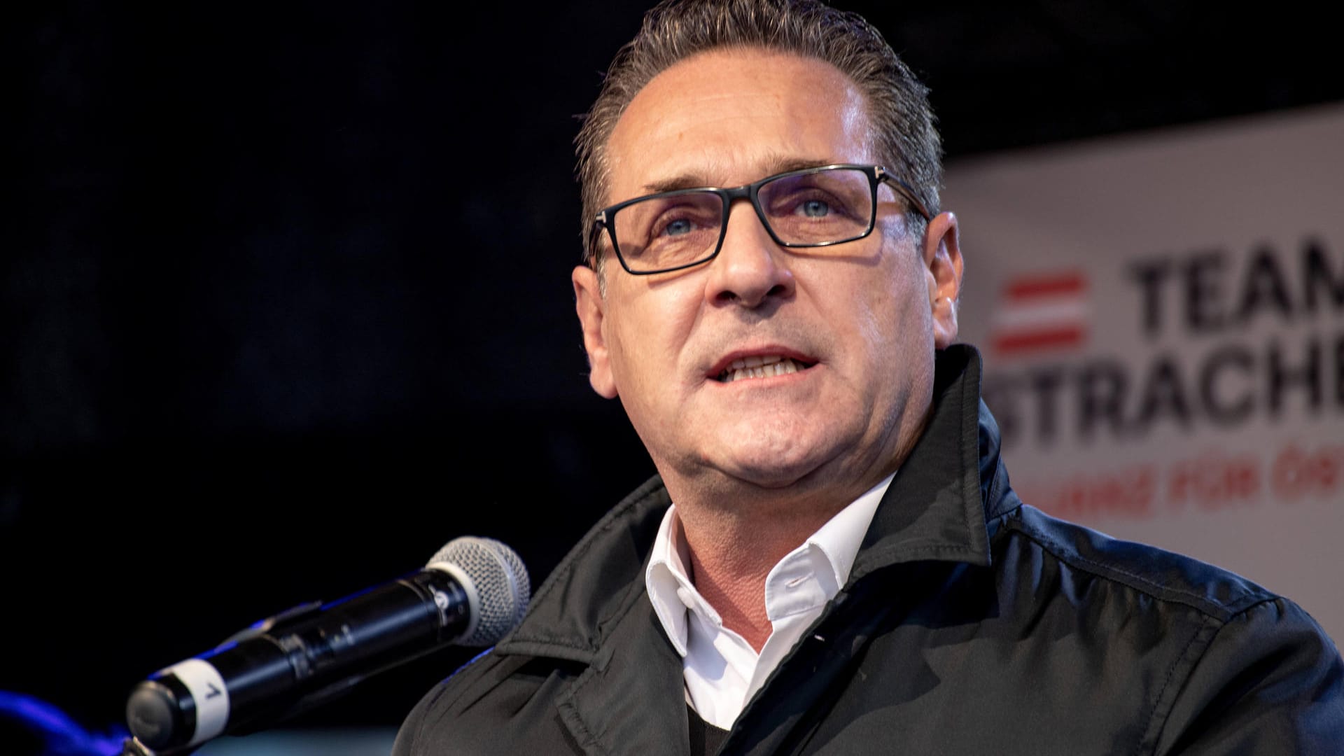 Heinz-Christian Strache: Er wies Kurz bei einem Telefonat darauf hin, dass Familie das Wichtigste sei.