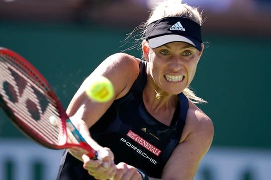Kerber zieht beim Tennis-Turnier in Indian Wells nach einem 6:2, 1:6 und 6:4 gegen Darja Kasstkina ins Achtelfinale .