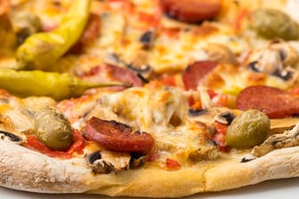 Pizza: Francesco Ialazzo backt die beste Pizza Napoletana.